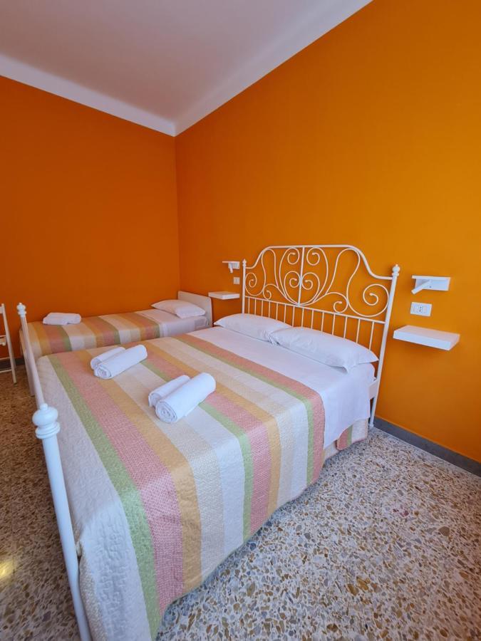 Lc Rooms Pisa Bagian luar foto